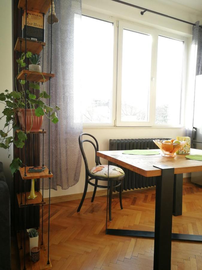 Sunny Downtown Apartment For 4 Sofia Eksteriør billede